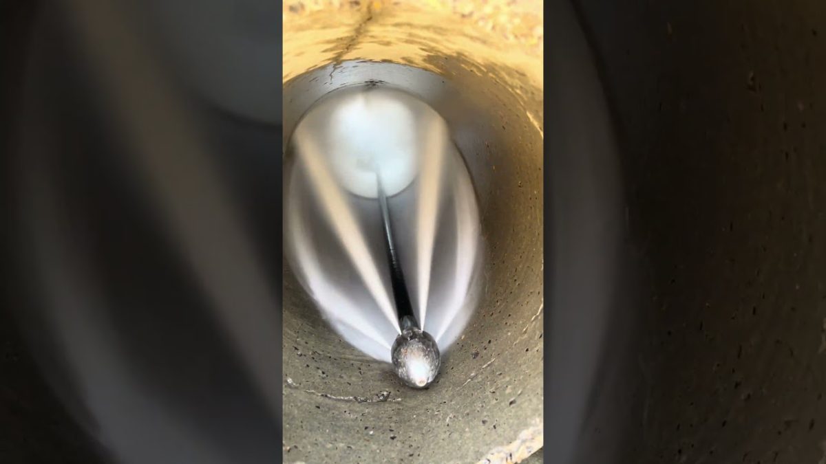 limpieza de tuber&iacute;as con agua a alta presi&oacute;n